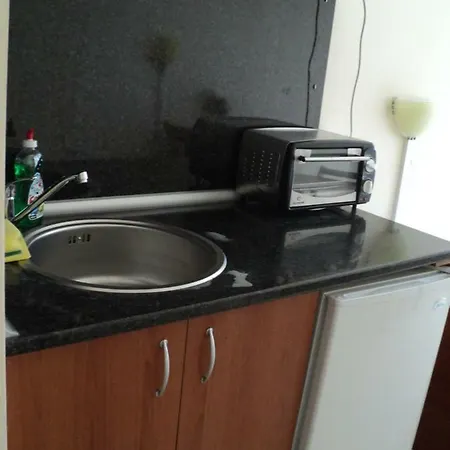 Meni And Guest Homestay Sozopol